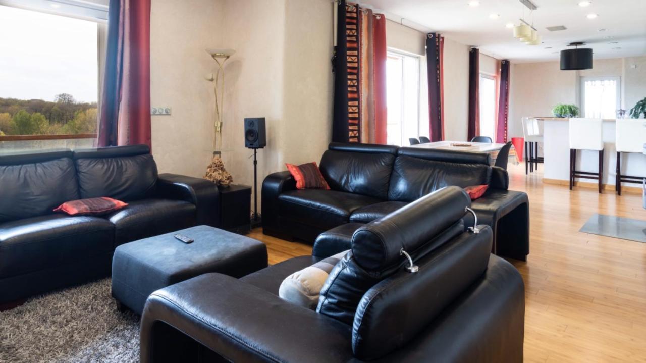 La Decouverte, Jacuzzi, Sauna, Et Terrasse Avec Vue Sur Lac A La Campagne Entre Toulouse Et Auch Catonvielle Exterior photo
